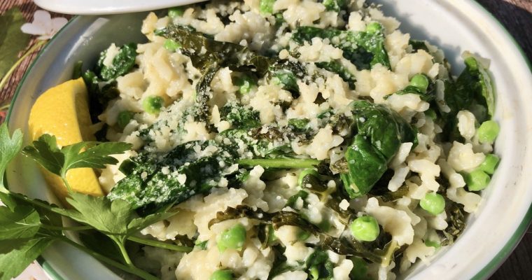 Baked Risotto with Kale, Spinach, and Peas – Gluten Free