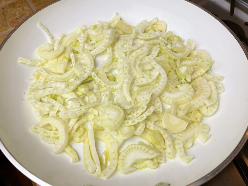 sliced fennel in the pan