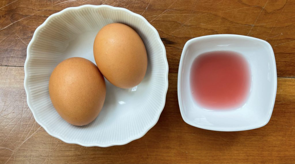 eggs and vinegar