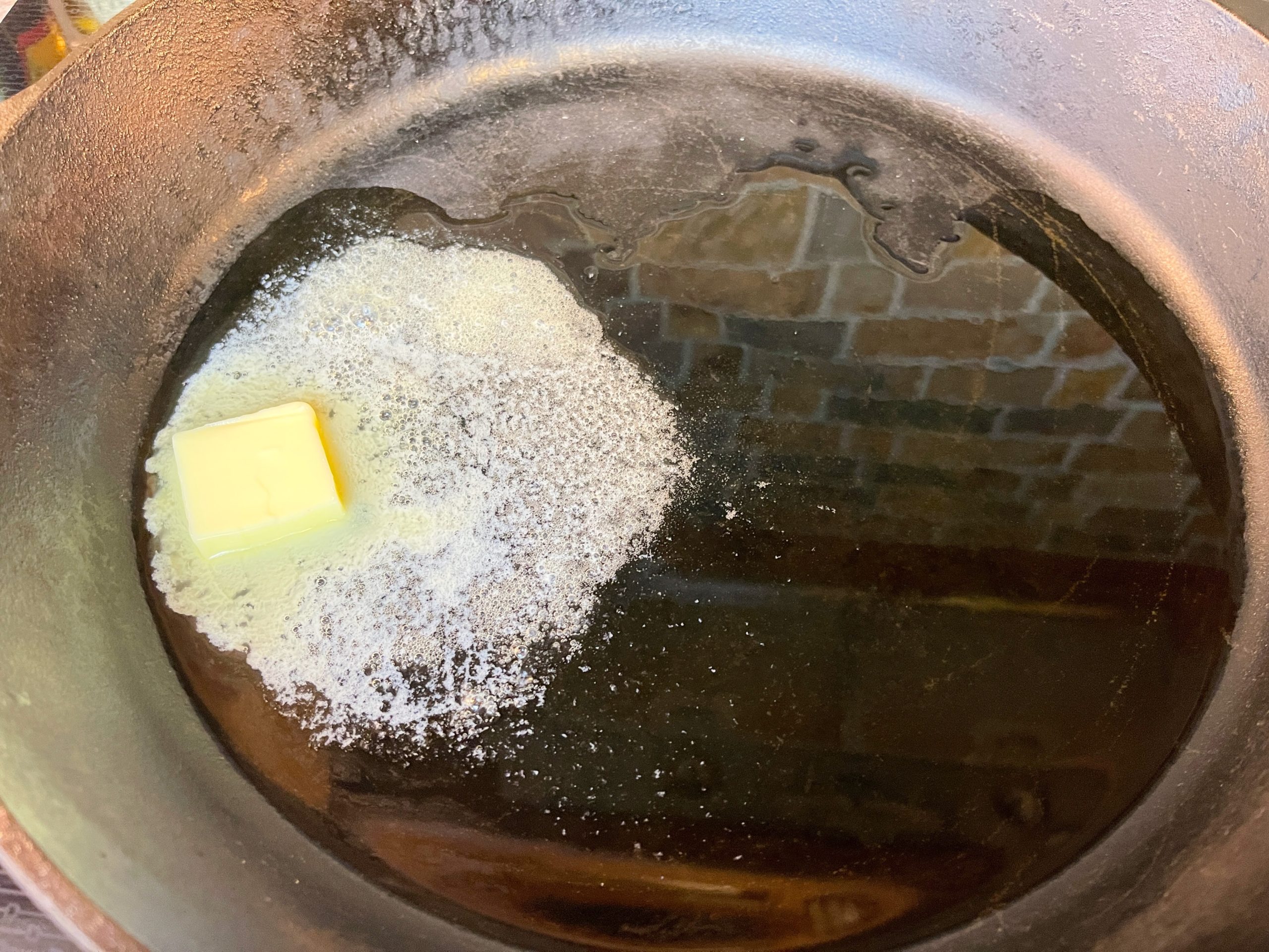 heat oil and butter in a large pan