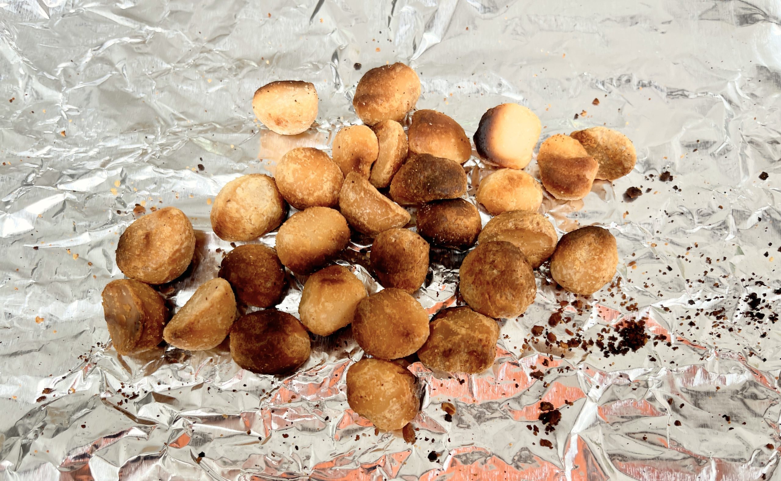 toasted macadamia nuts