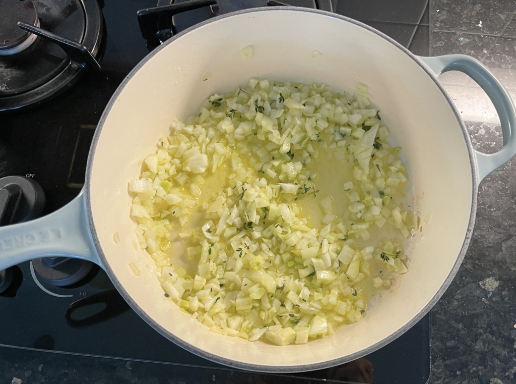 In a Dutch oven or large non-stick pot, heat the olive oil over medium. Add fennel, onion and rosemary/thyme and cook for 4 to 6 minutes, stirring occasionally, until tender.